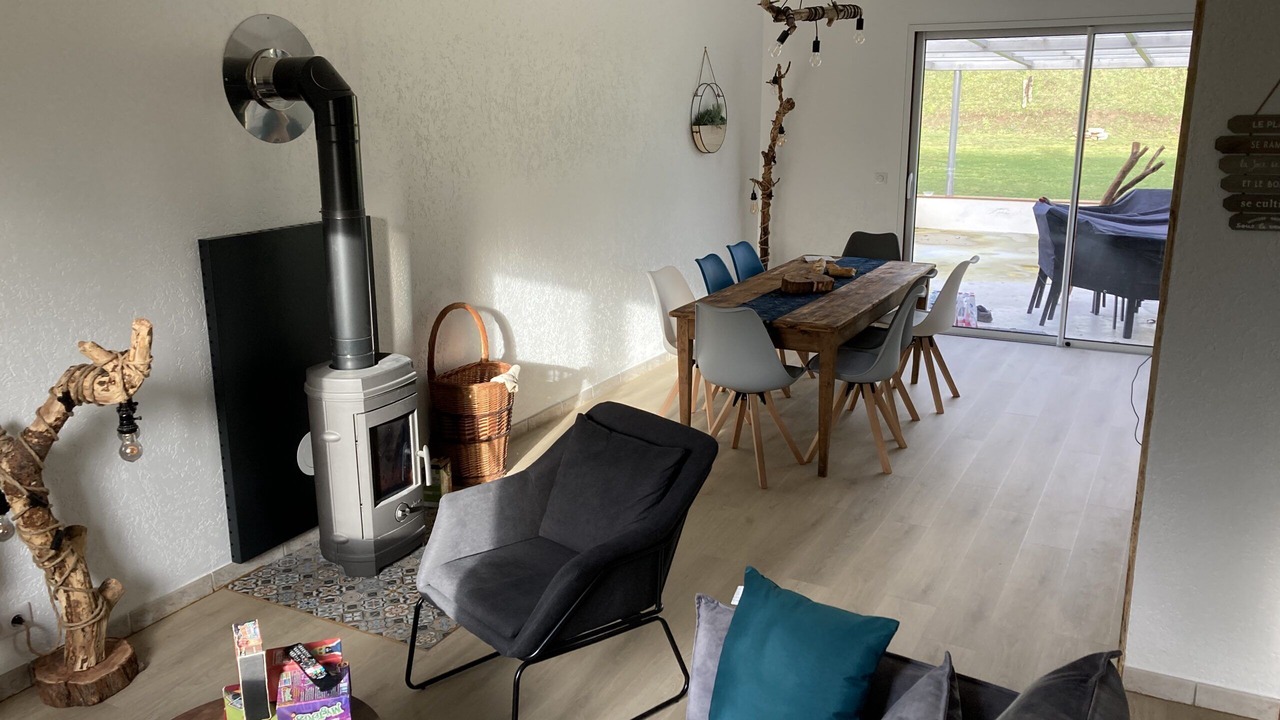 Photo of Livingroom in Bazegney