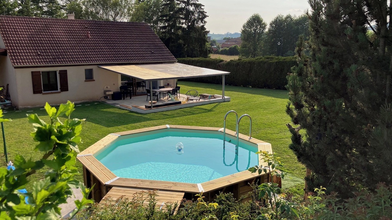 Photo of Outdoor in Bazegney
