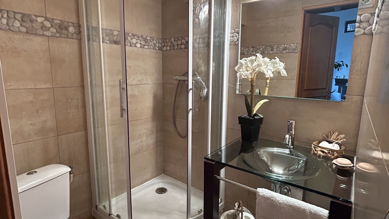 Photo of Bathroom in Fauverney