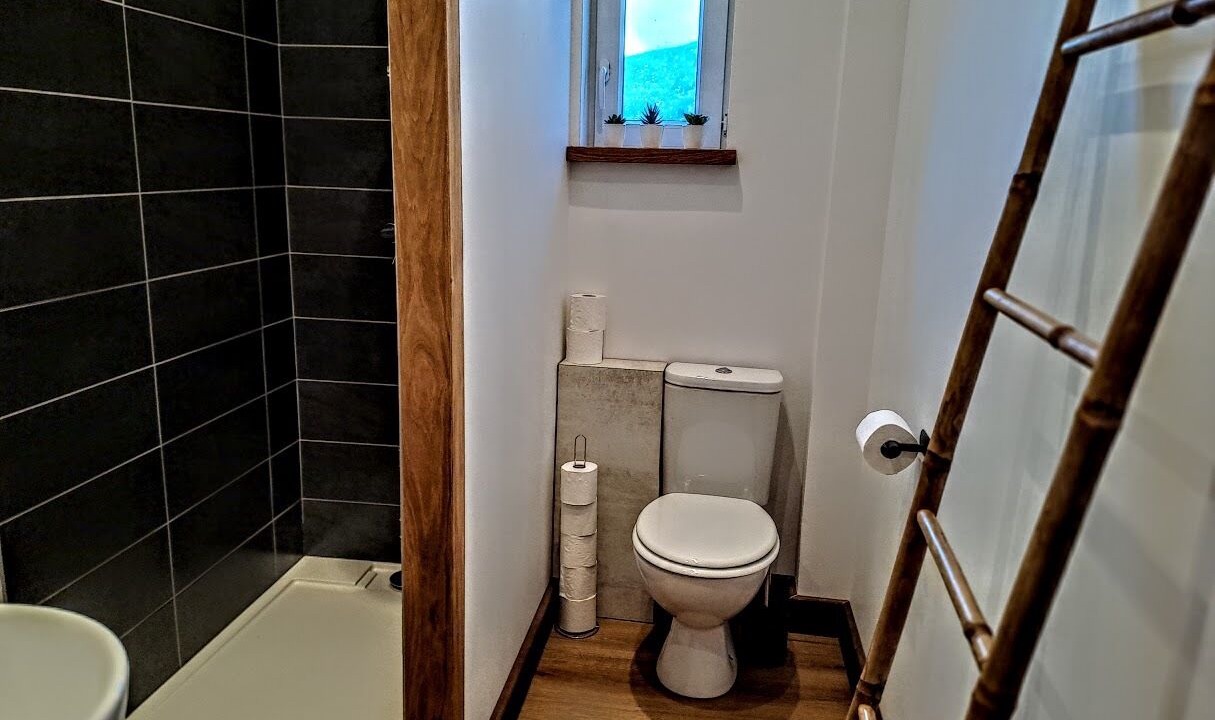 Photo of Bathroom in Travexin