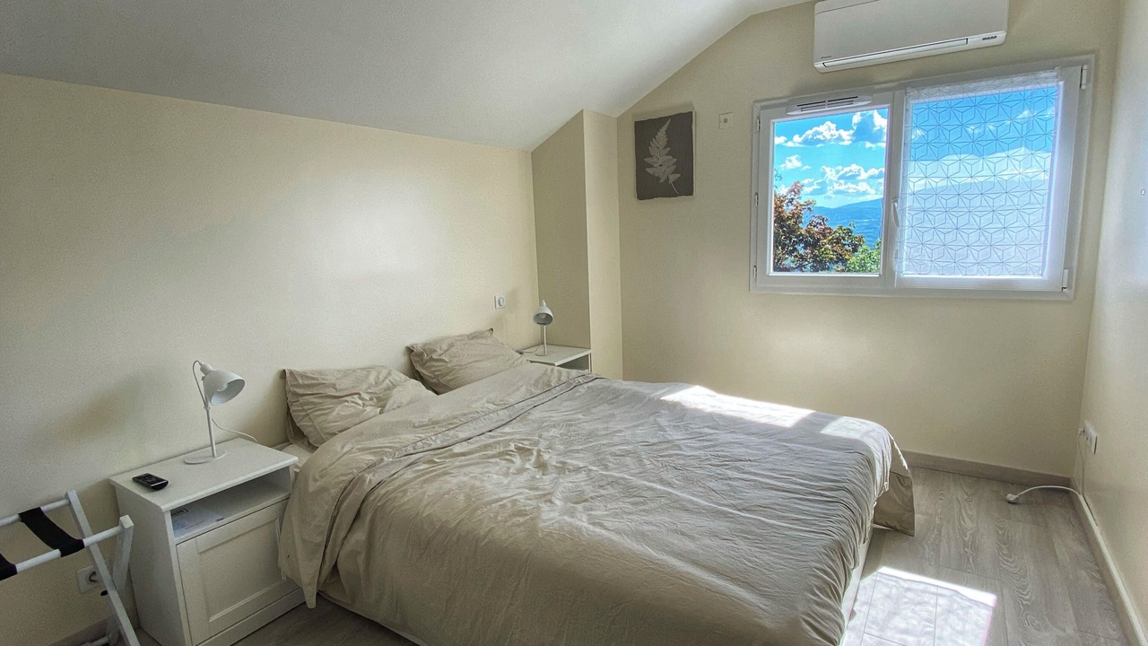 Photo of Bedroom in Bonne