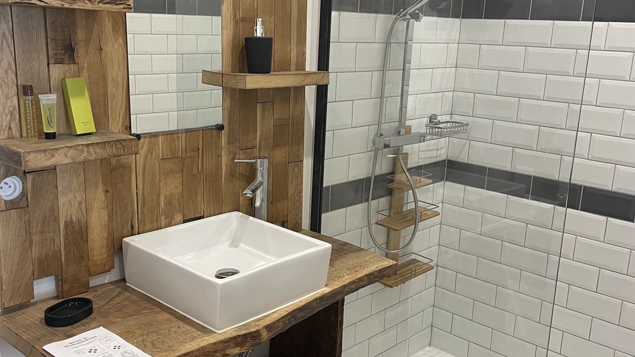 Photo of Bathroom in Pays Riolais