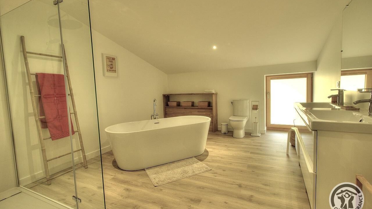 Photo of Bathroom in Saint-Jean-la-Bussiere