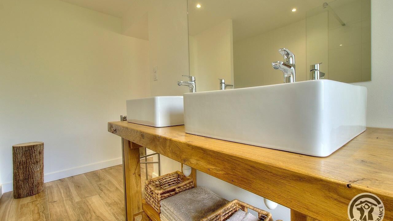 Photo of Bathroom in Saint-Jean-la-Bussiere