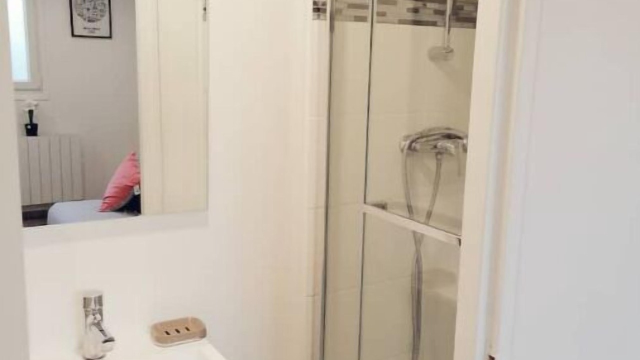Photo of Bathroom in Savigny-sur-Orge