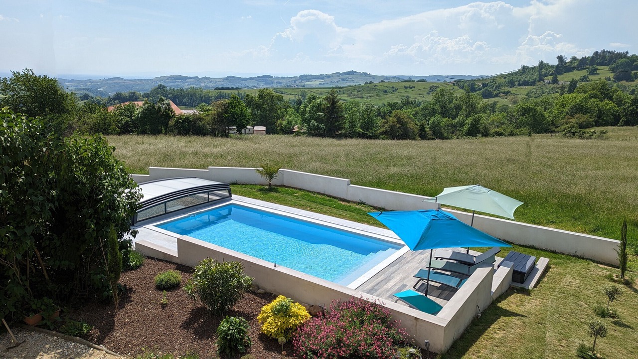 Photo of Outdoor in Montmiral