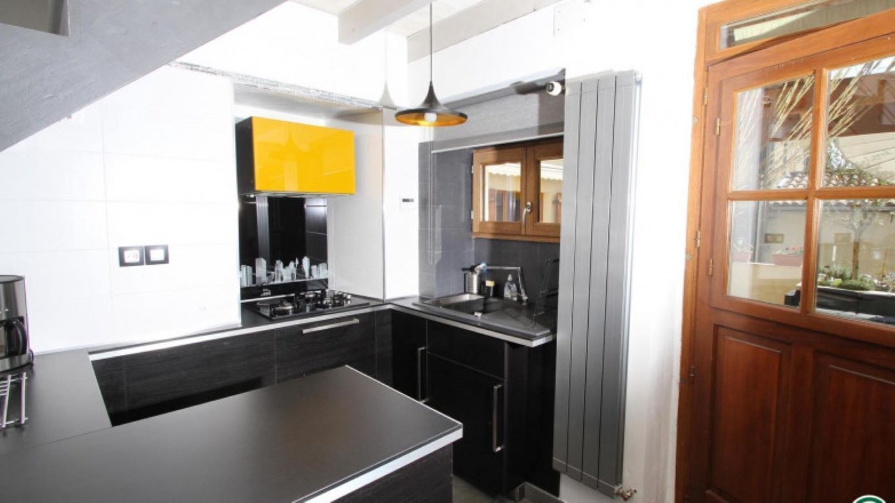 Photo of Kitchen in Montmiral