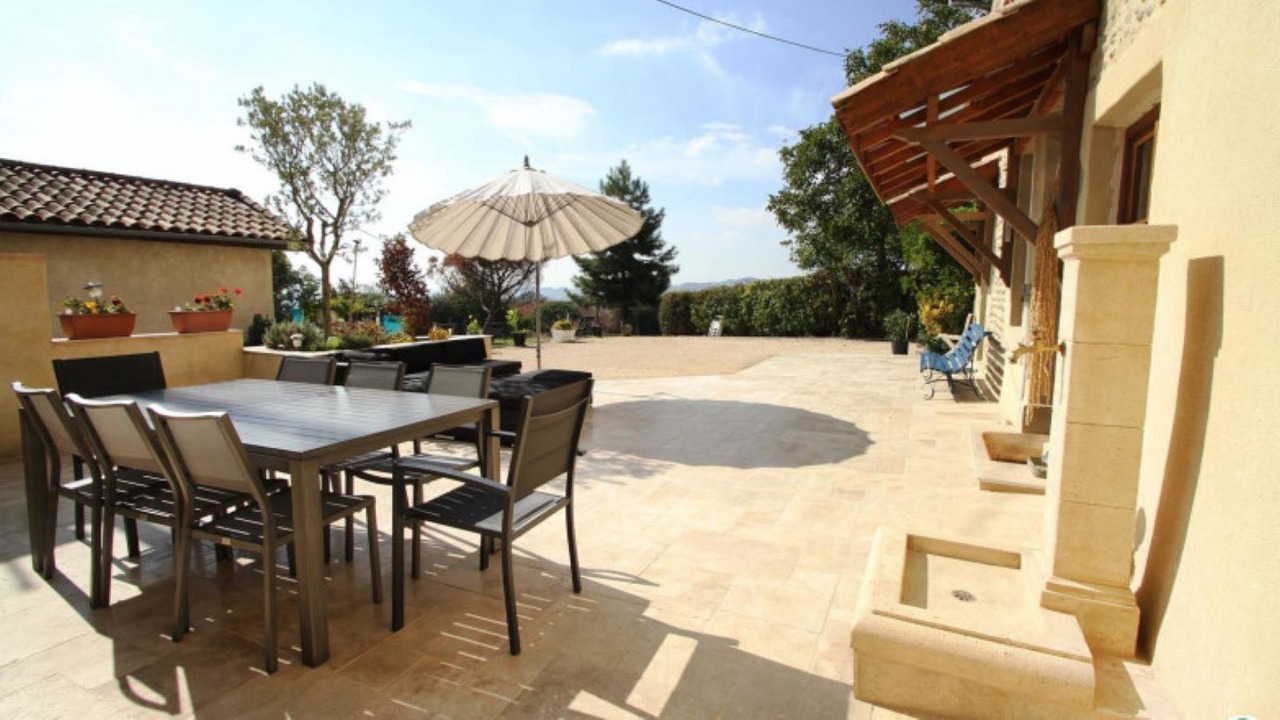 Photo of Outdoor in Montmiral