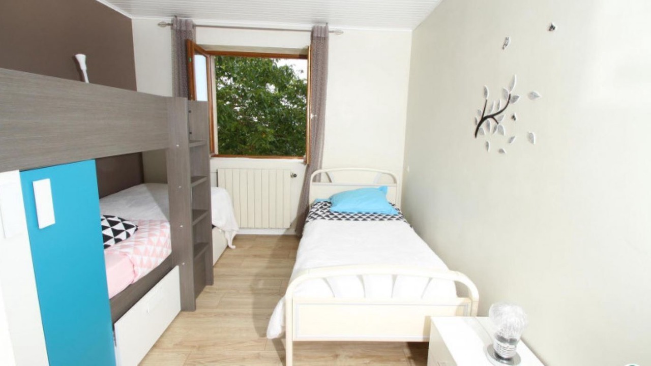 Photo of Bedroom in Montmiral