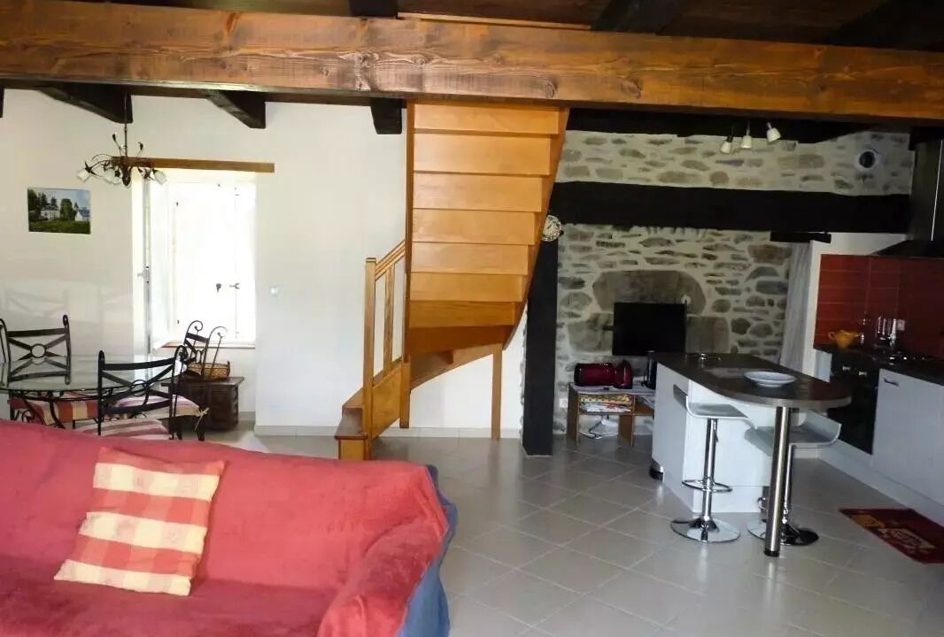 Photo of Livingroom in Sarroux-Saint-Julien