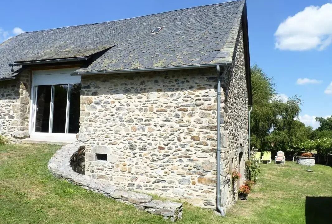 Photo of Outdoor in Sarroux-Saint-Julien