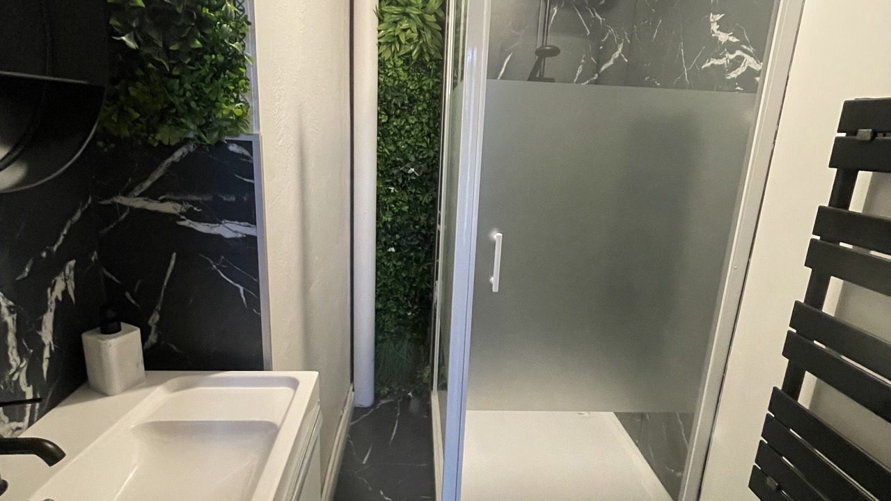 Photo of Bathroom in Charnay-les-Macon