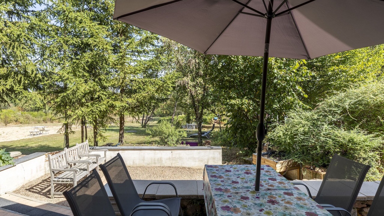 Photo of Patio Balcony in Rouy