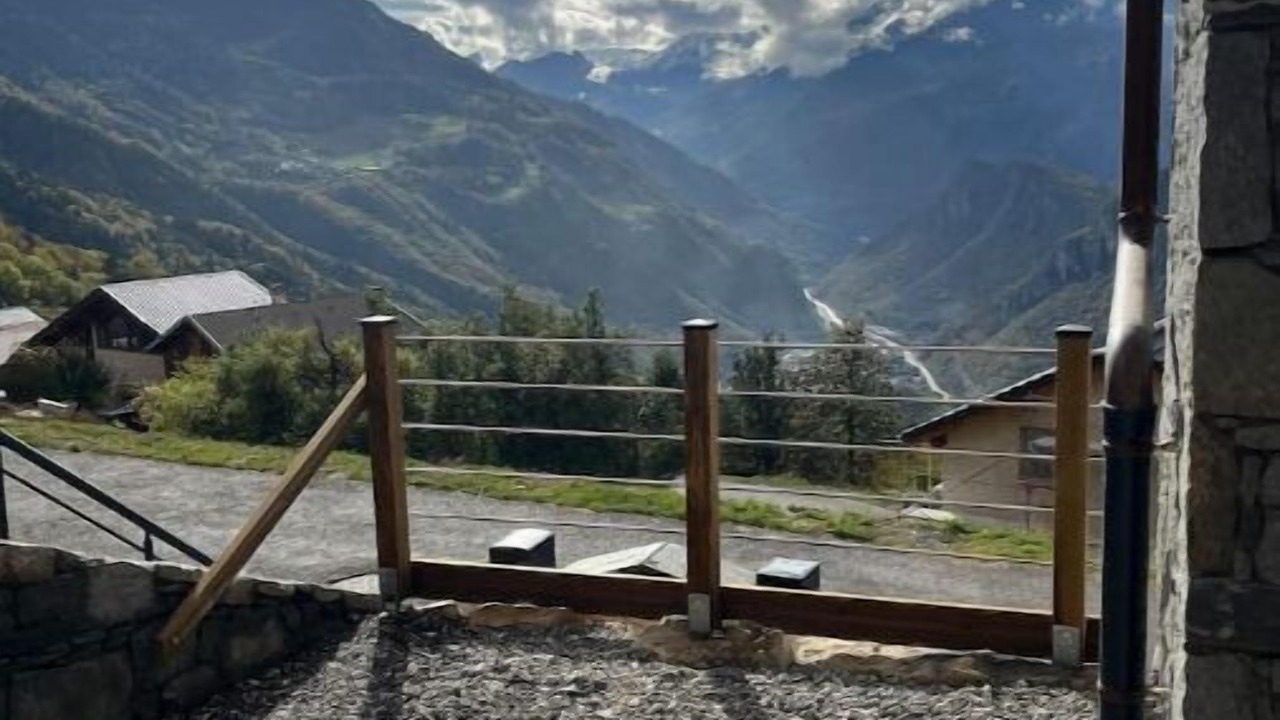 Photo of Outdoor in Great Alpine Road