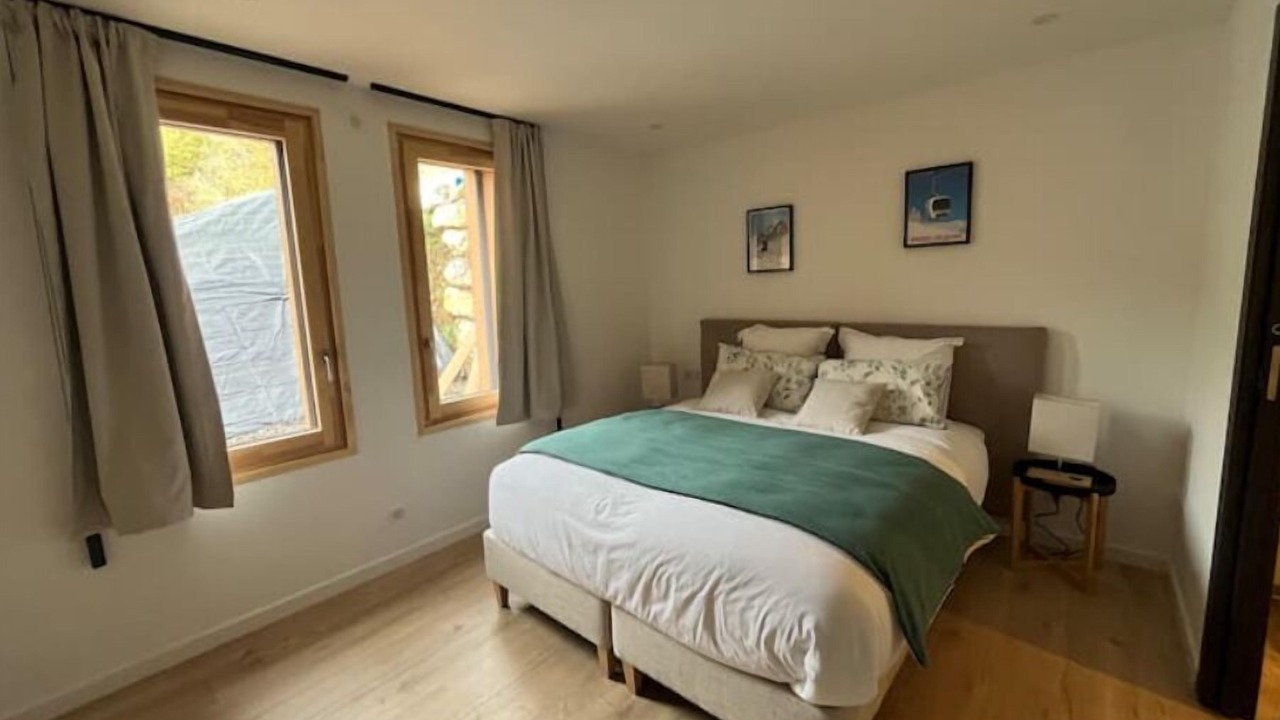 Photo of Bedroom in Great Alpine Road