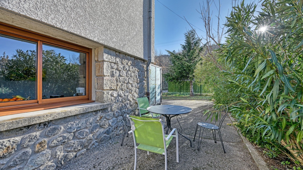 Photo of Outdoor in Meyras