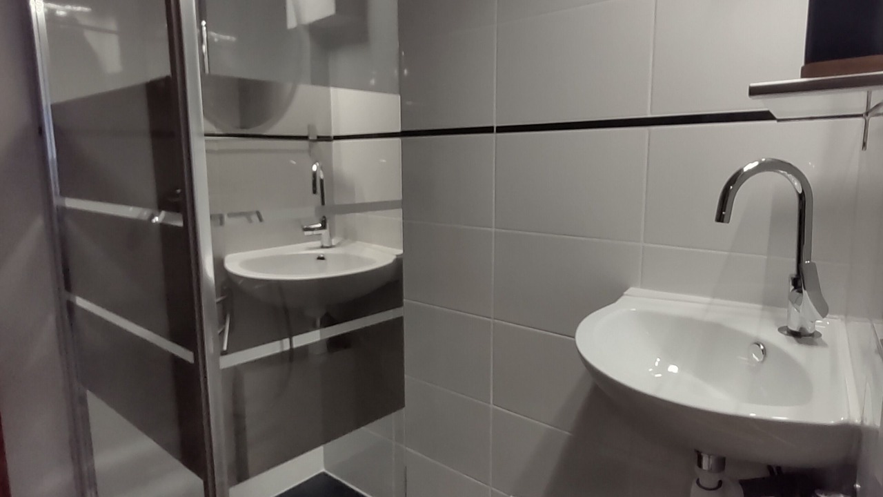 Photo of Bathroom in Lormes