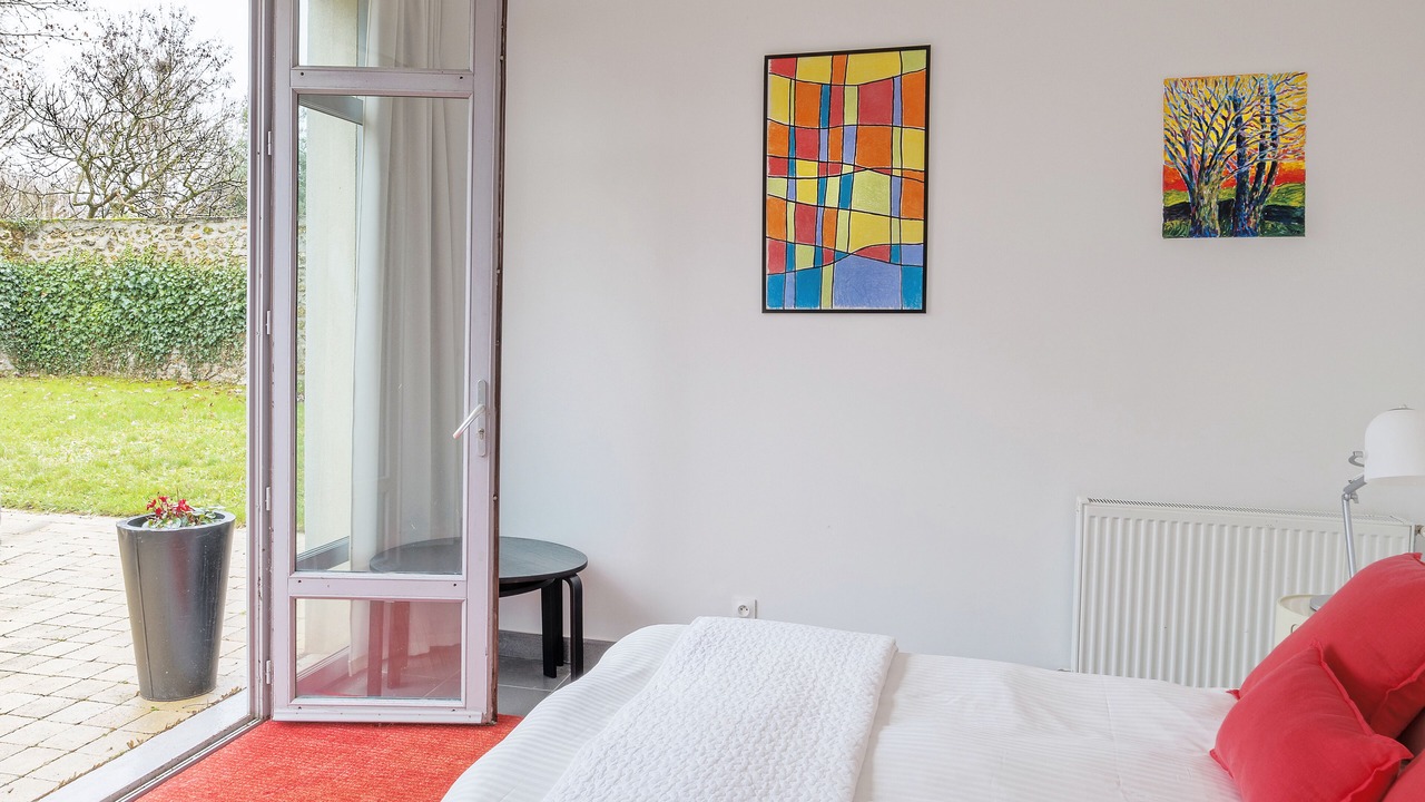 Photo of Bedroom in Chevreuse