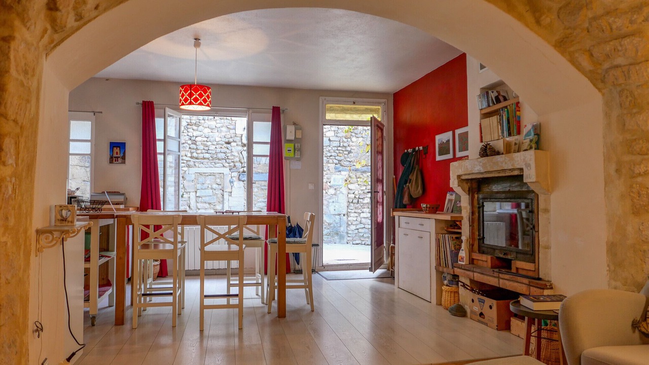 Photo of Livingroom in Saint-Paul-Trois-Chateaux