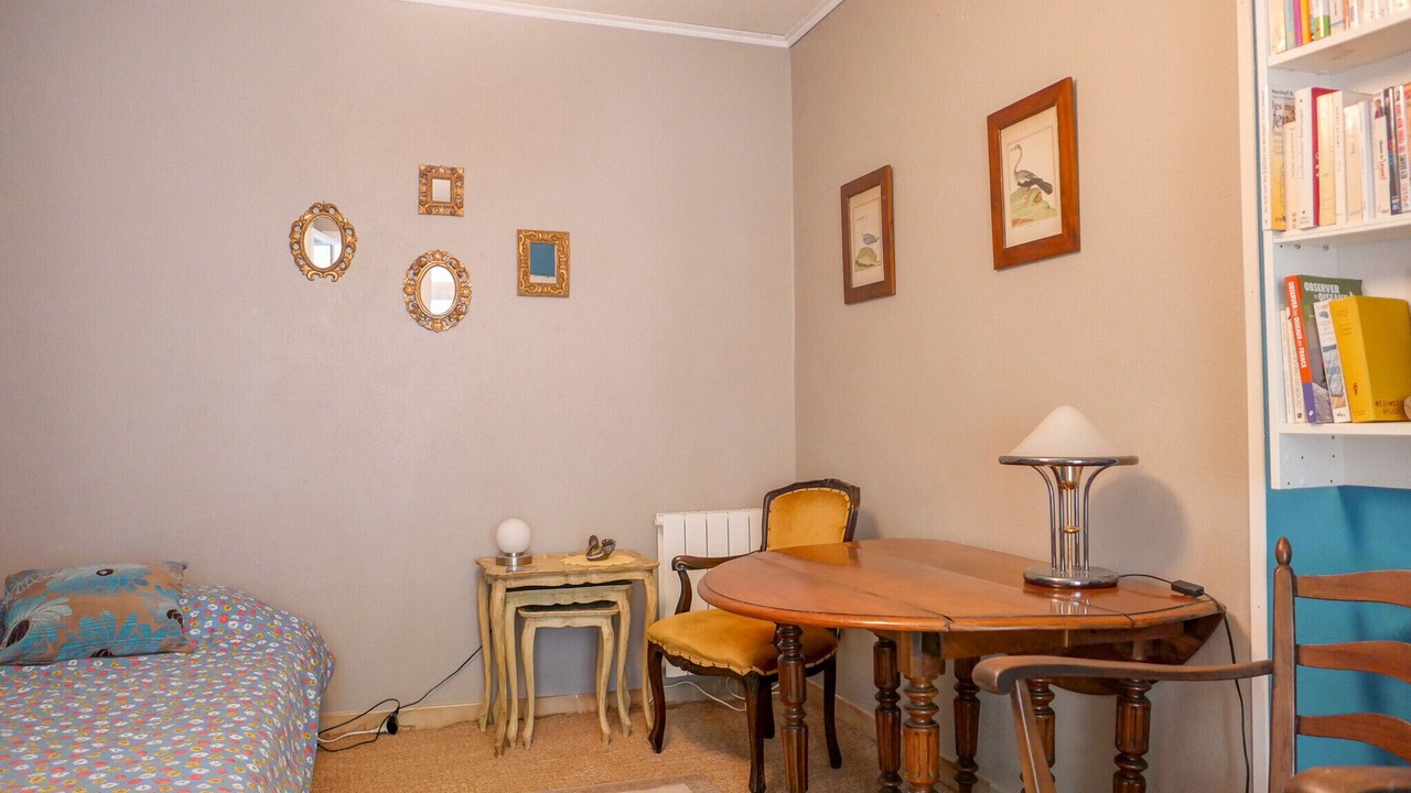 Photo of Bedroom in Saint-Paul-Trois-Chateaux