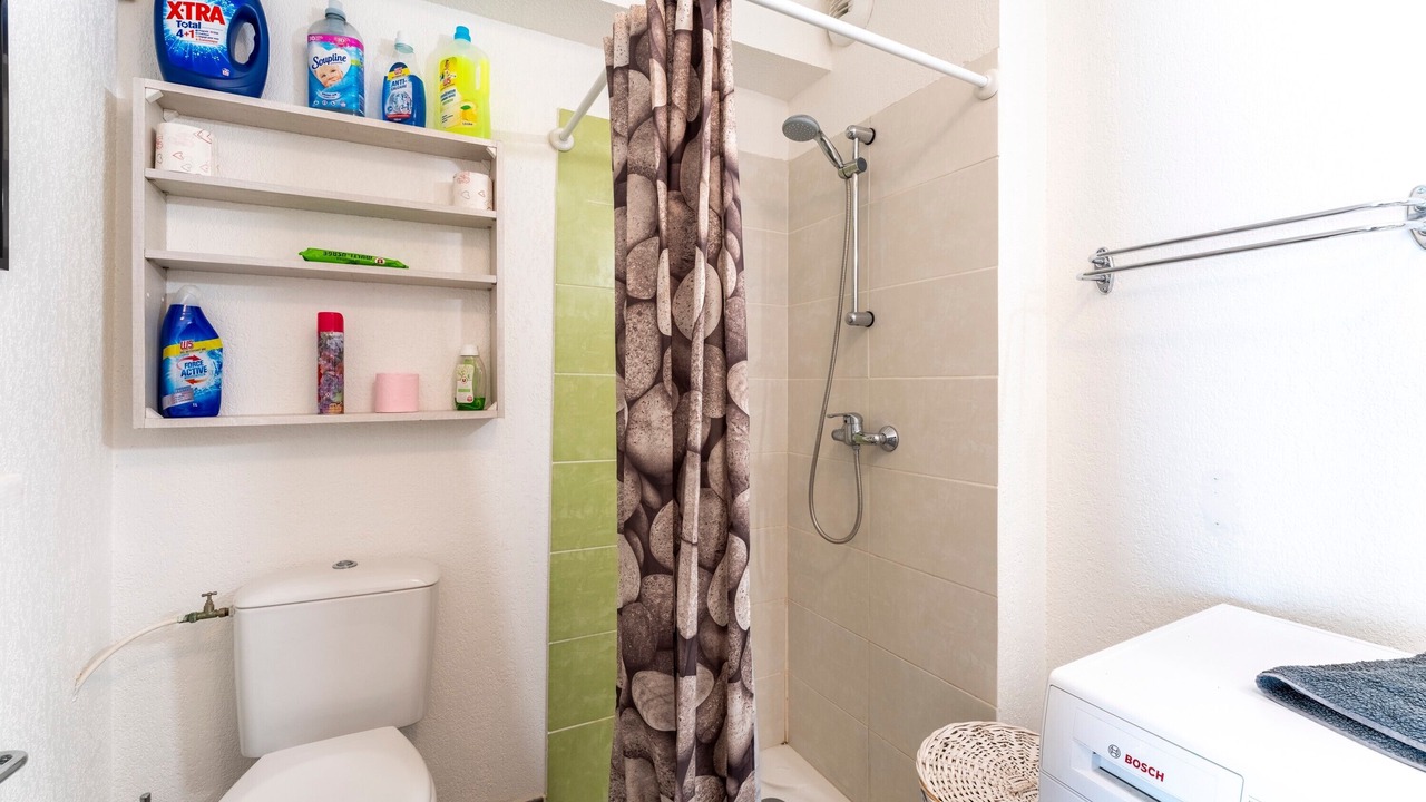 Photo of Bathroom in Aubignan
