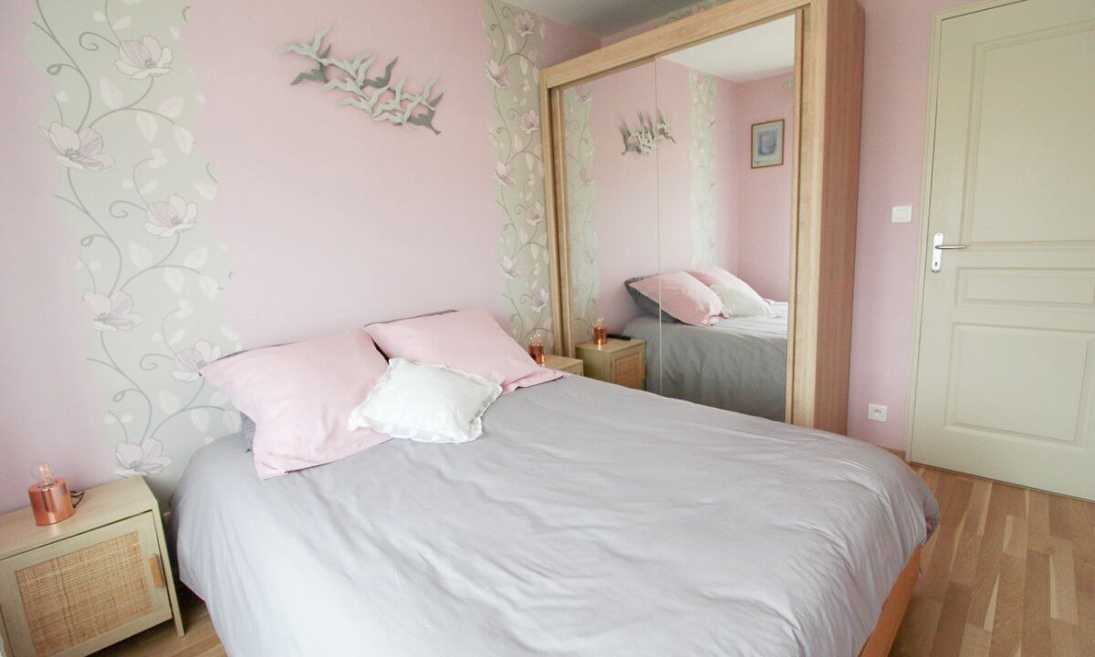 Photo of Bedroom in Saint-Loup-sur-Semouse
