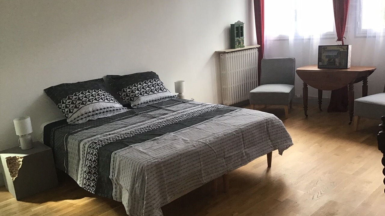 Photo of Bedroom in Epinay-sur-Orge