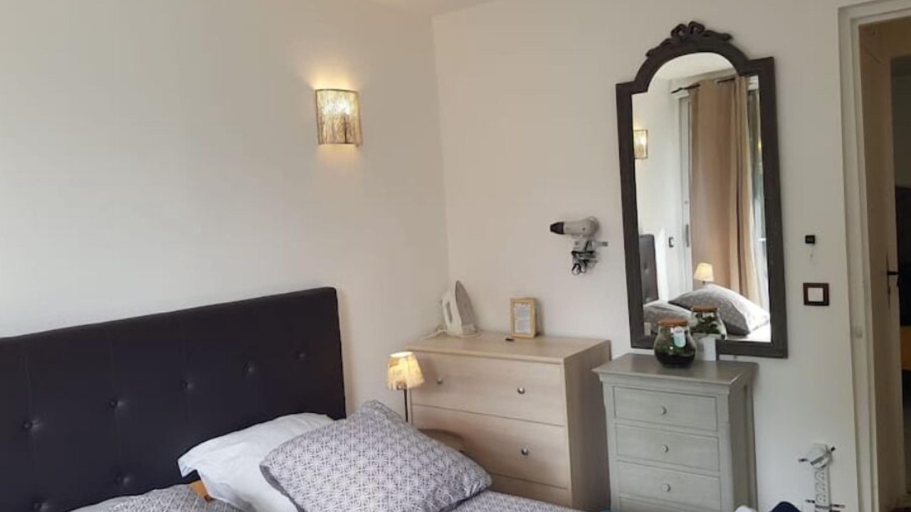 Photo of Bedroom in Athis-Mons