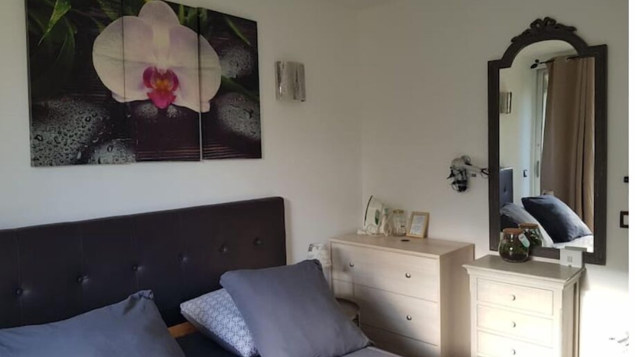 Photo of Bedroom in Athis-Mons