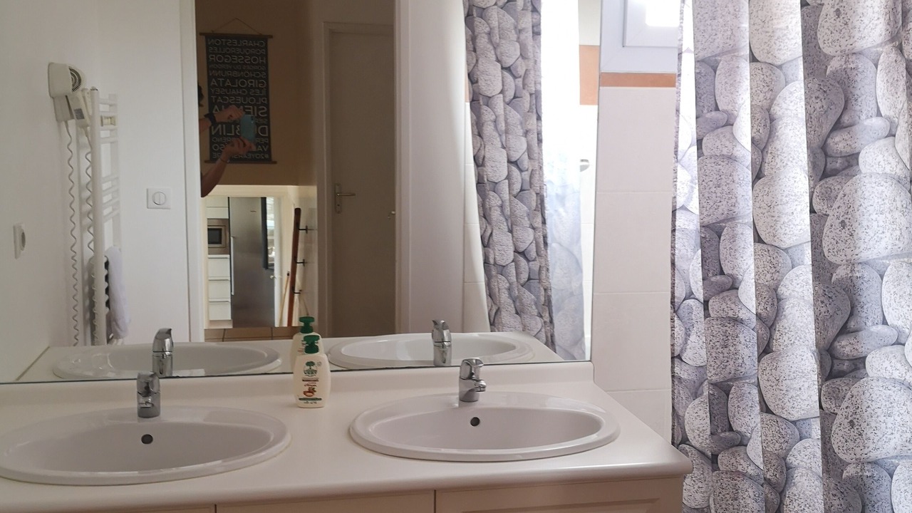 Photo of Bathroom in Saint-Jean