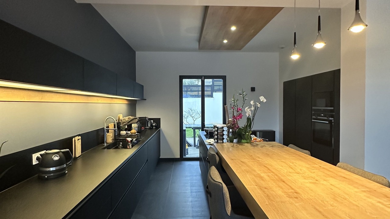 Photo of Kitchen in Verrieres-le-Buisson