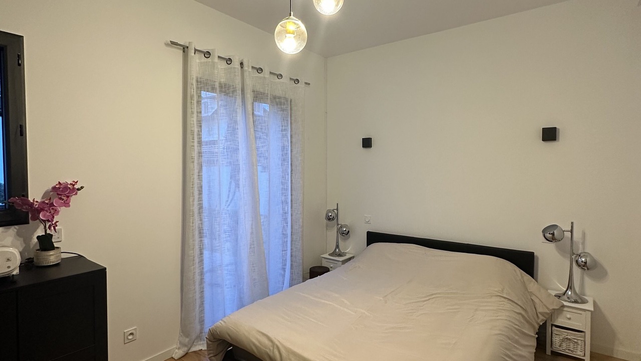 Photo of Bedroom in Verrieres-le-Buisson