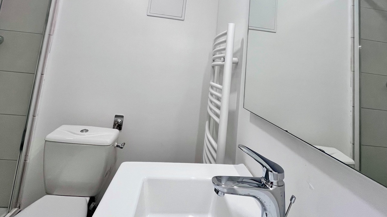 Photo of Bathroom in Rhone Crussol