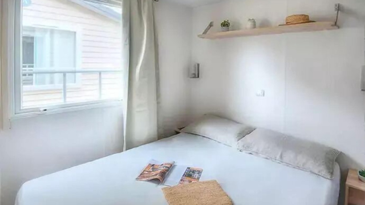 Photo of Bedroom in Chateauneuf-de-Galaure