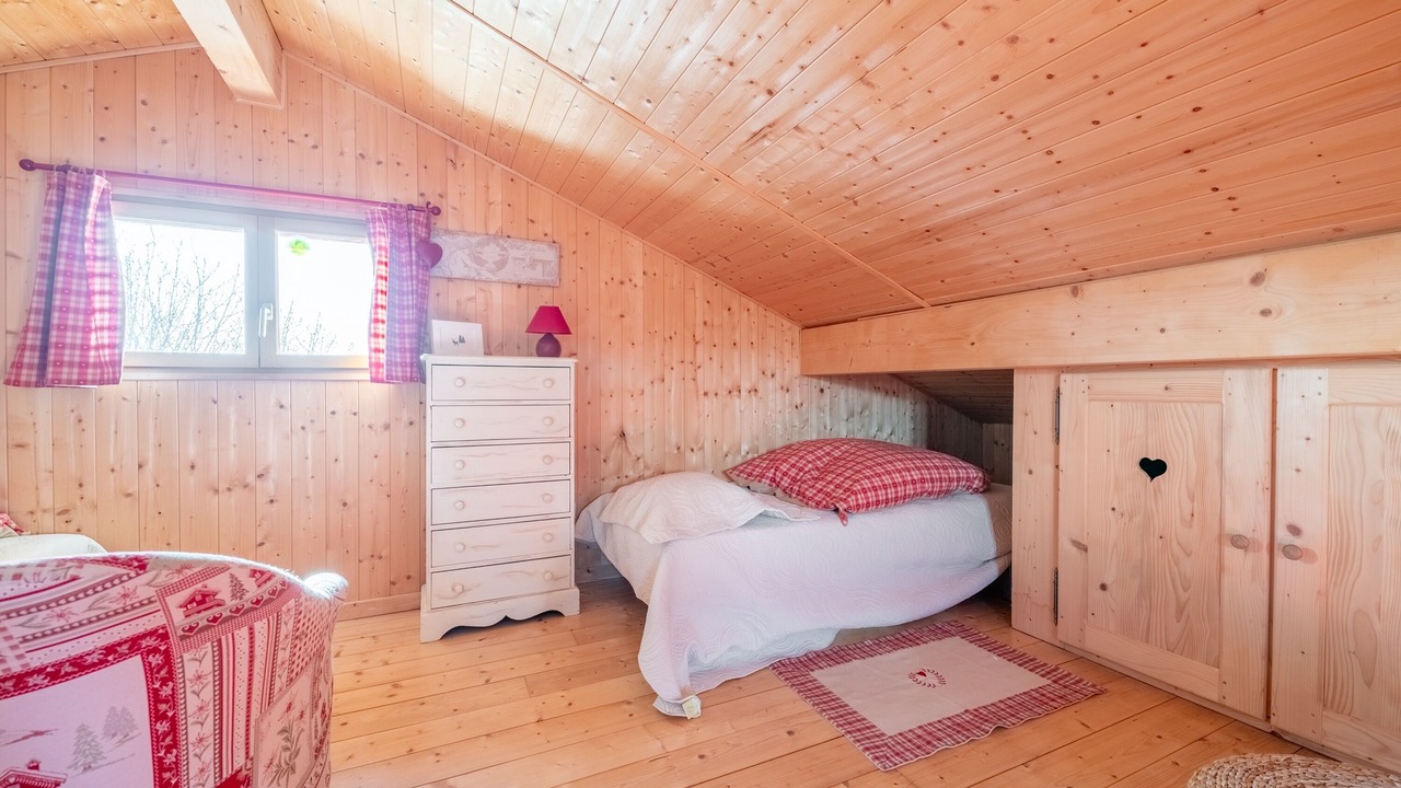 Photo of Bedroom in Saint-Laurent-en-Grandvaux