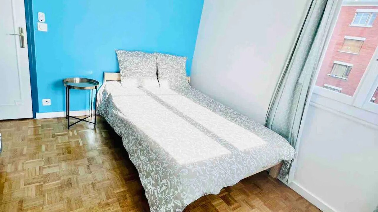 Photo of Bedroom in Louis Bertrand-Mirabeau-Semard