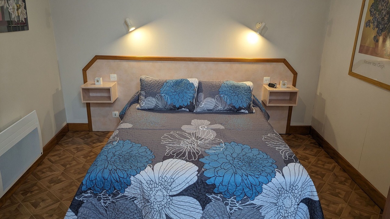 Photo of Bedroom in Bourbonne-les-Bains