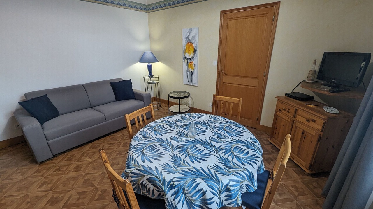 Photo of Livingroom in Bourbonne-les-Bains