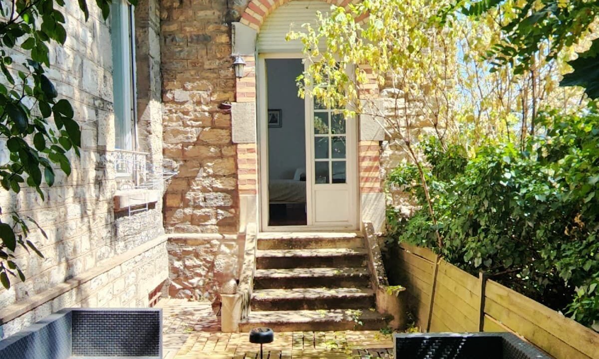 Photo of Patio Balcony in Besancon Old Town