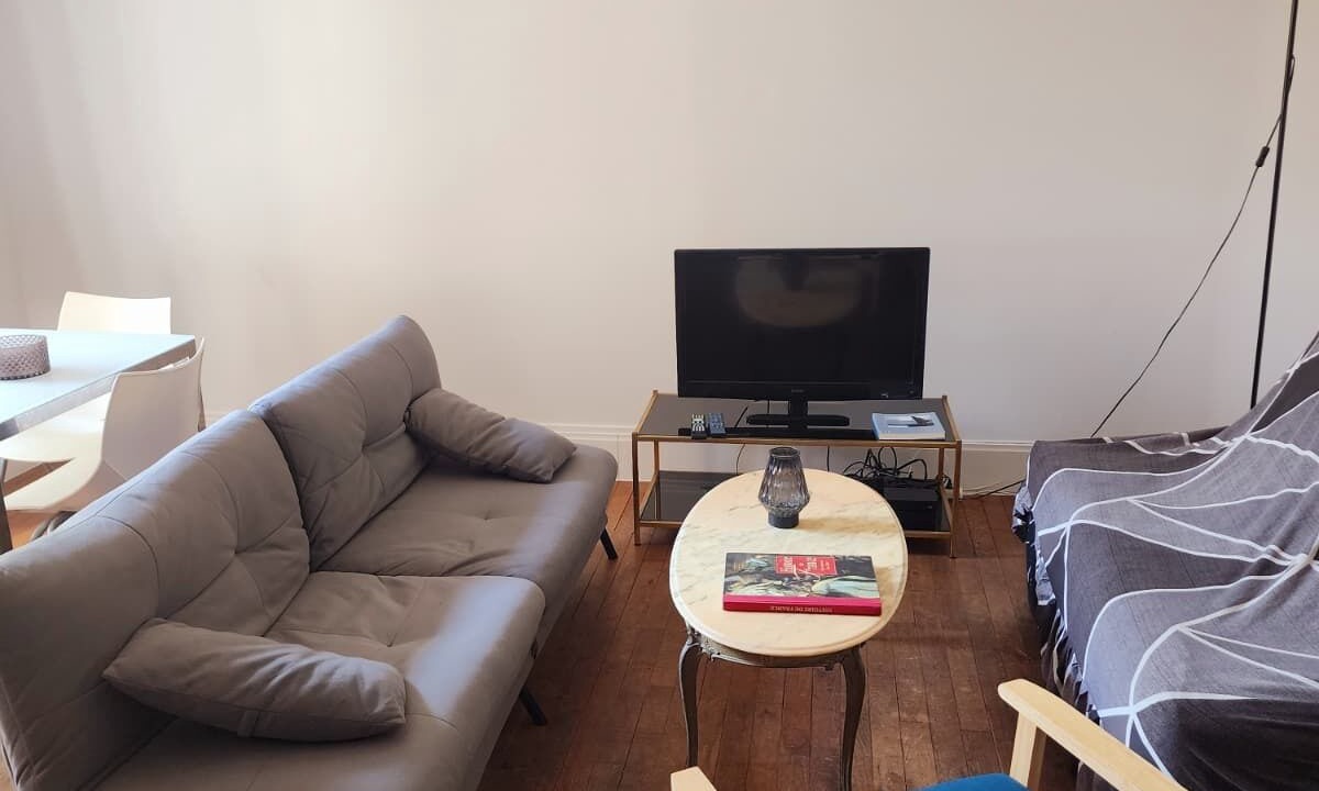 Photo of Livingroom in Besancon Old Town