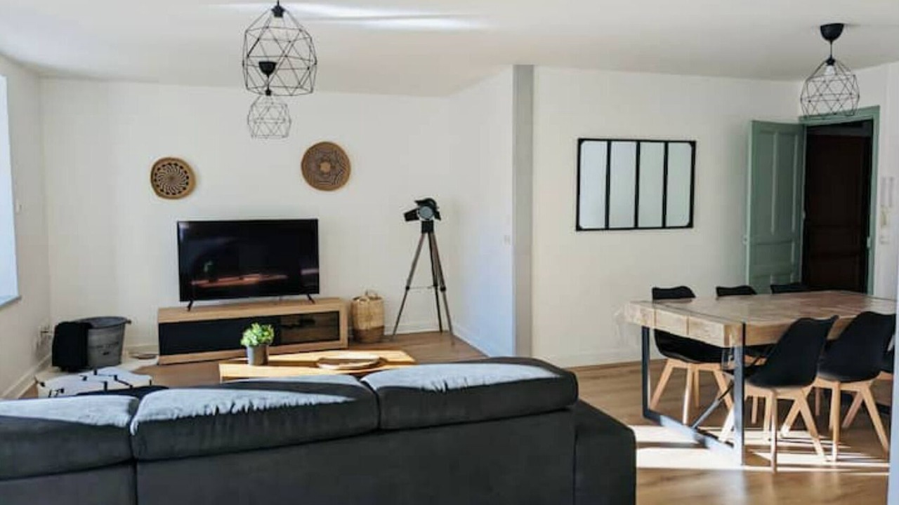 Photo of Livingroom in Pradelles