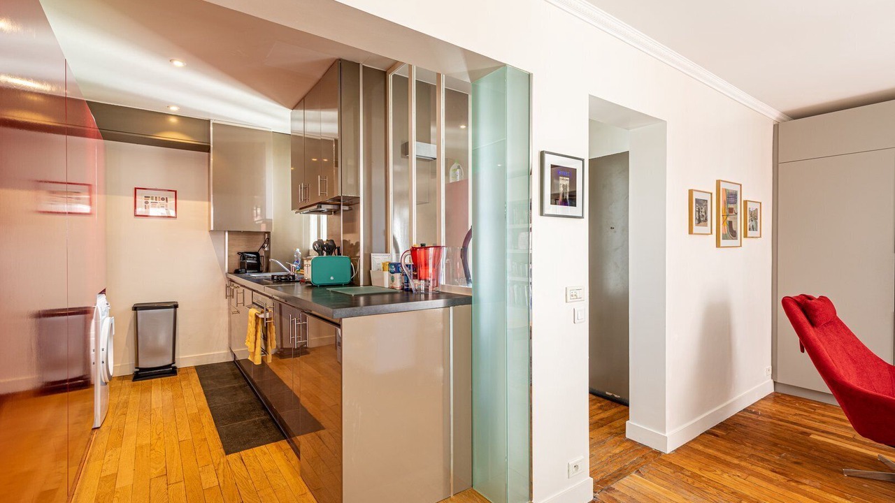 Photo of Kitchen in Quartier de la Salpetriere