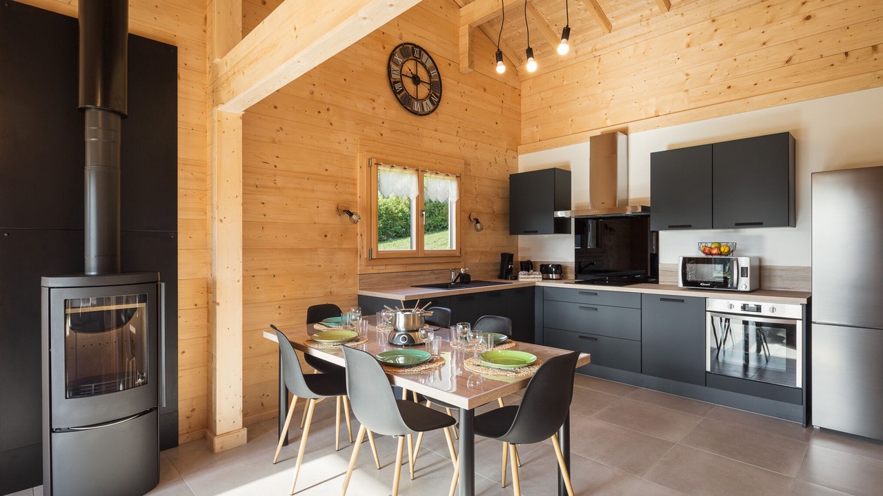 Photo of Kitchen in Prenovel