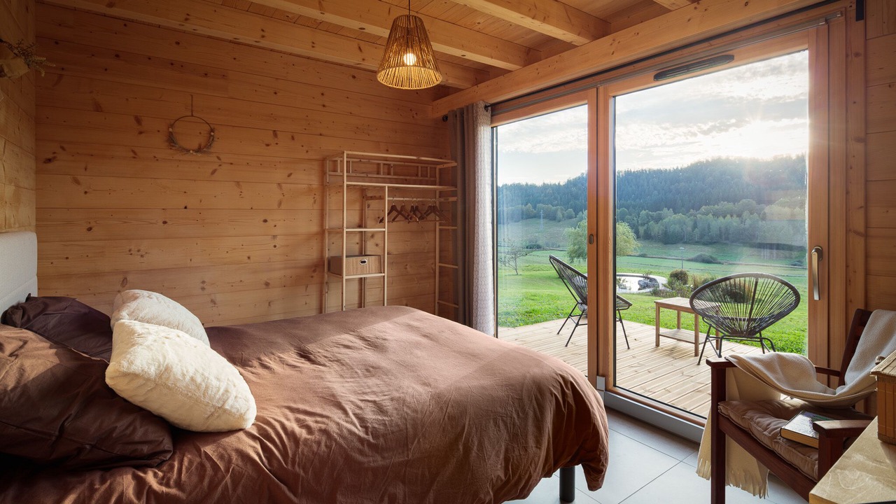 Photo of Bedroom in Prenovel