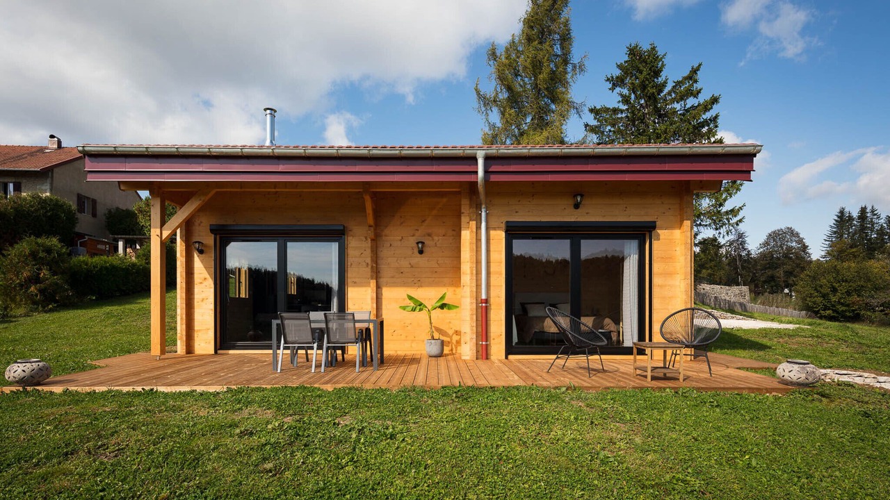 Photo of Outdoor in Prenovel