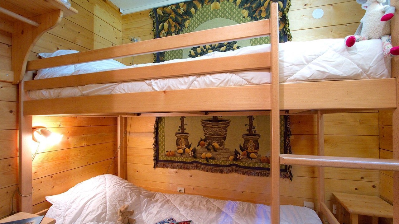 Photo of Bedroom in Venosc