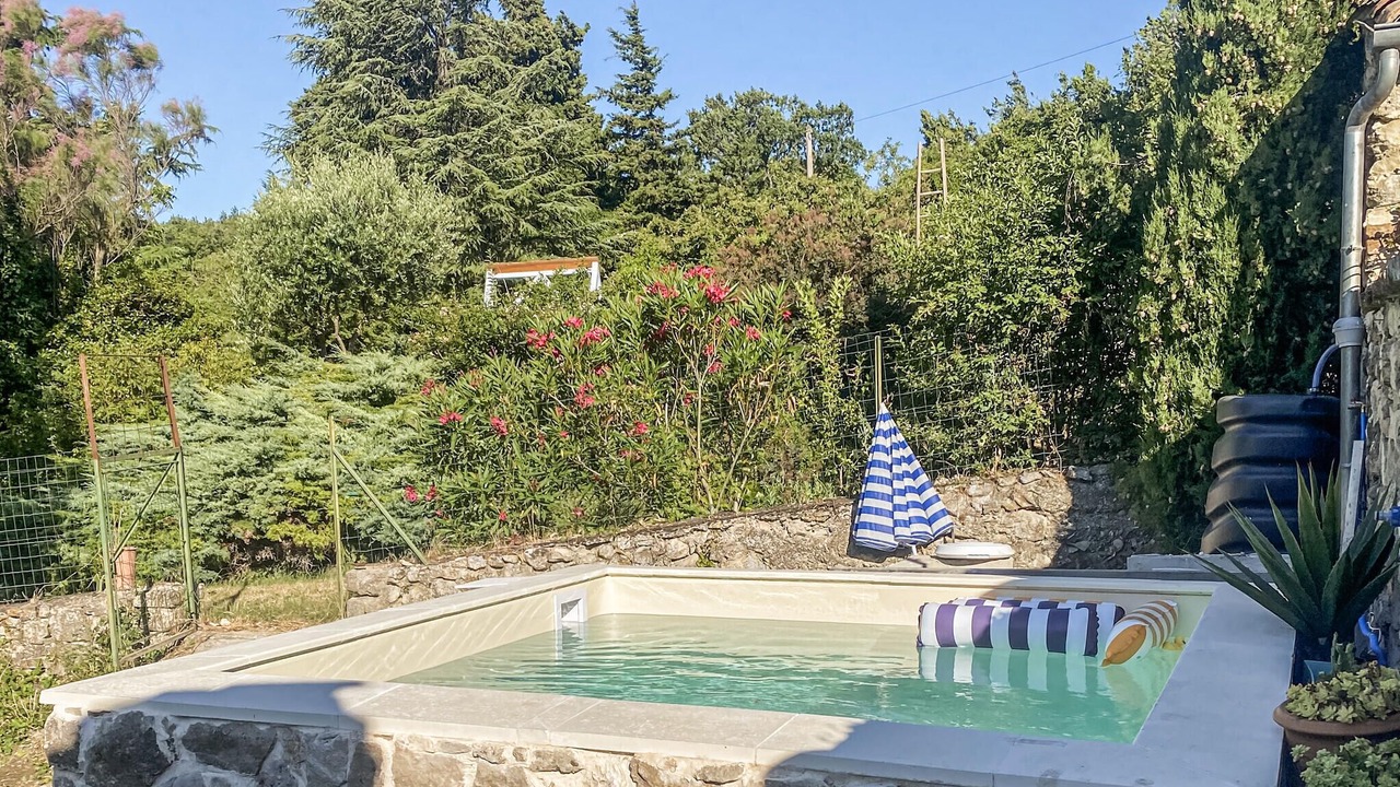 Photo of Outdoor in Salles-sous-Bois