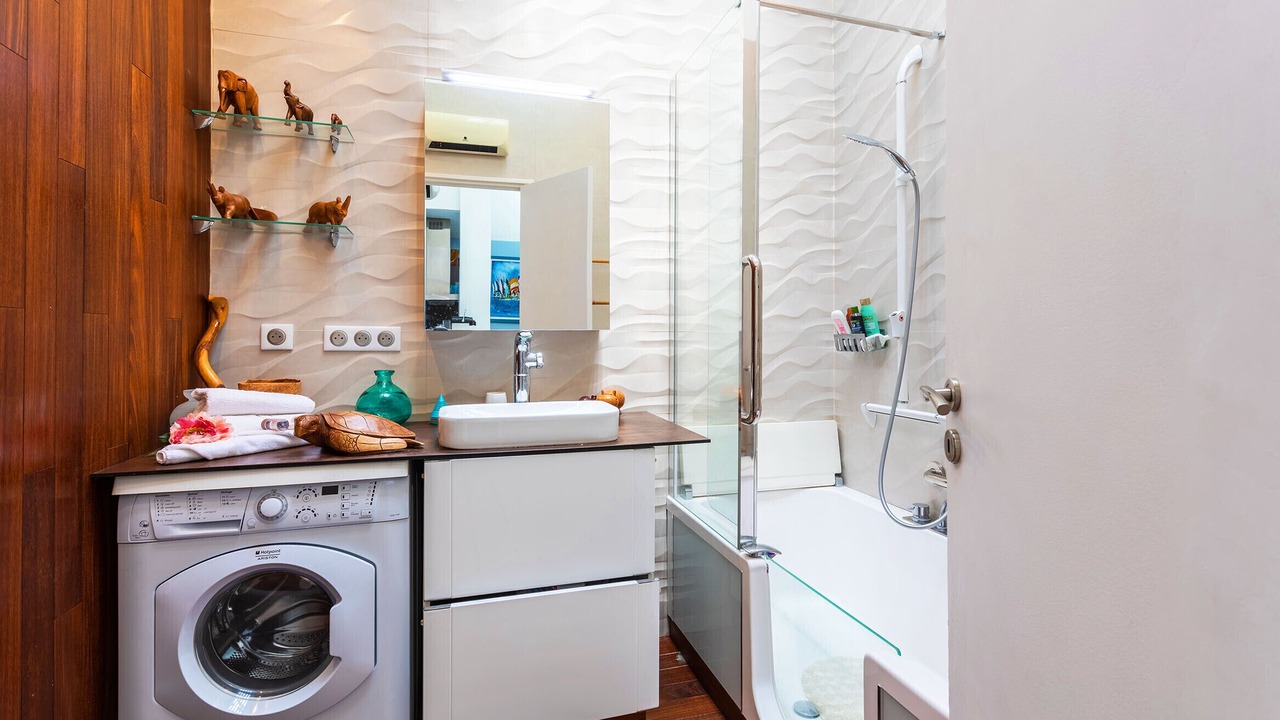 Photo of Bathroom in Les Baumettes