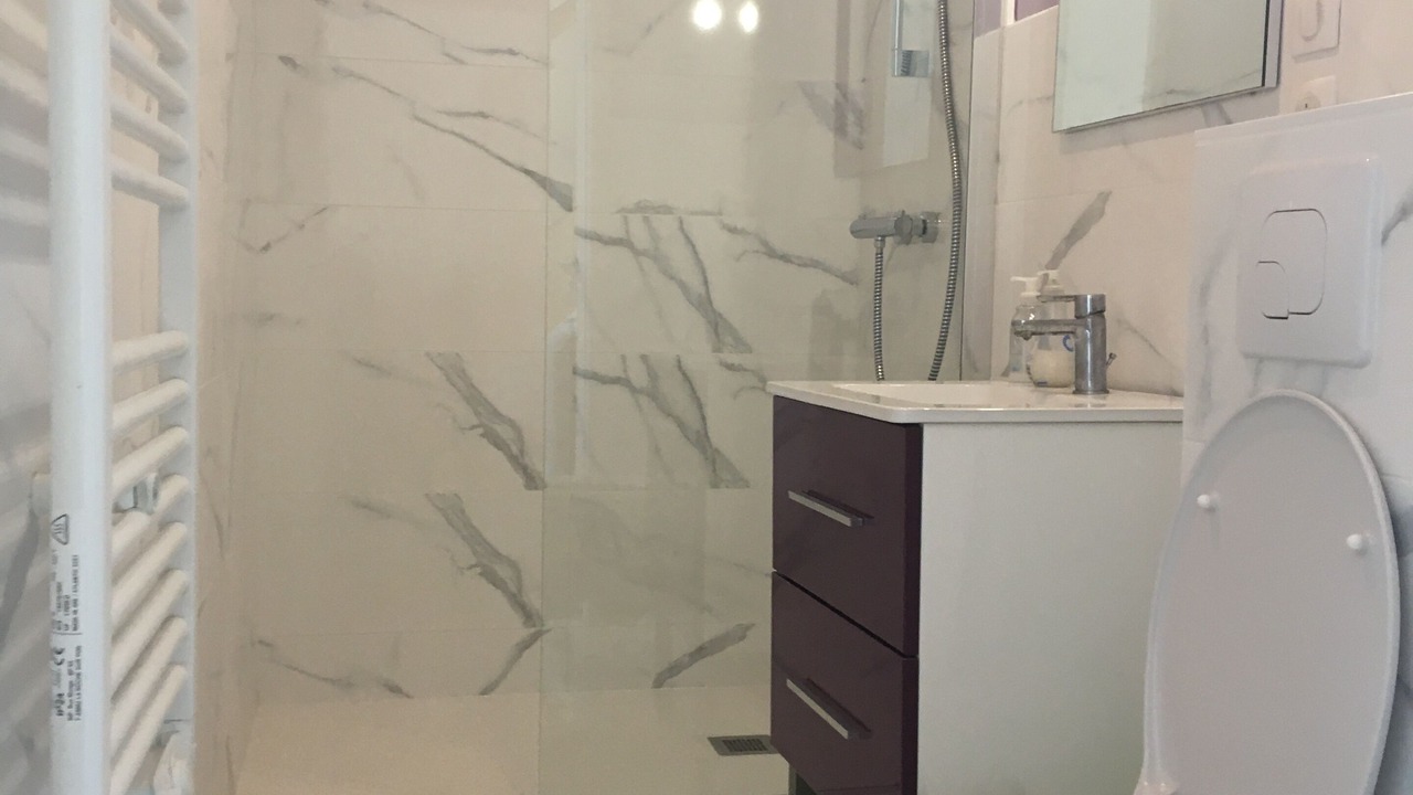 Photo of Bathroom in Laviron