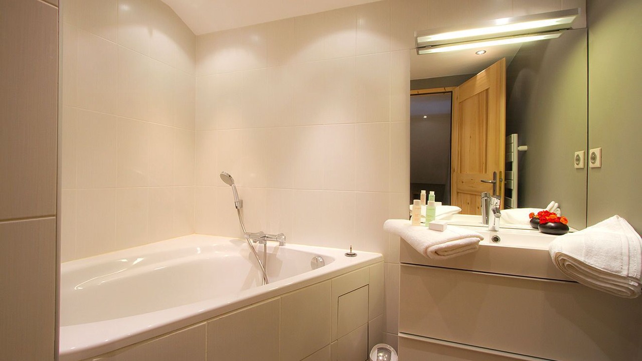 Photo of Bathroom in Venosc